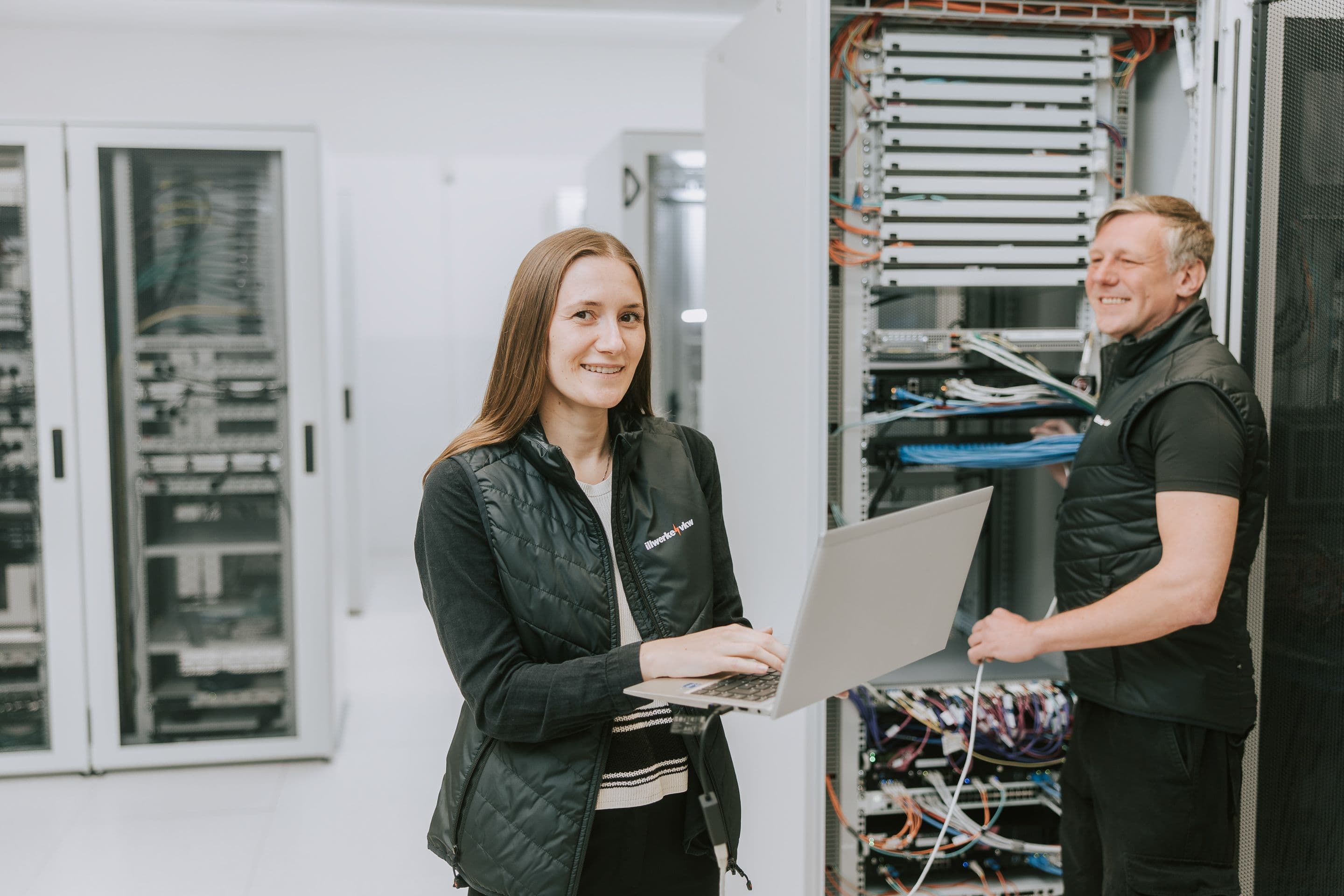 illwerke vkw IT-Techniker bei Server